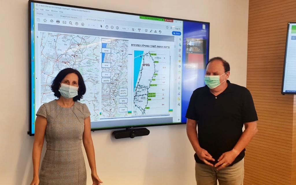 אושרת גני גונן ומיכאל מייקסנר