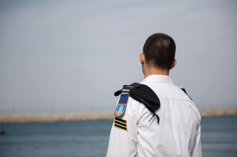 סמל י' תושב המועצה בין מסיימי קורס צוללן 120