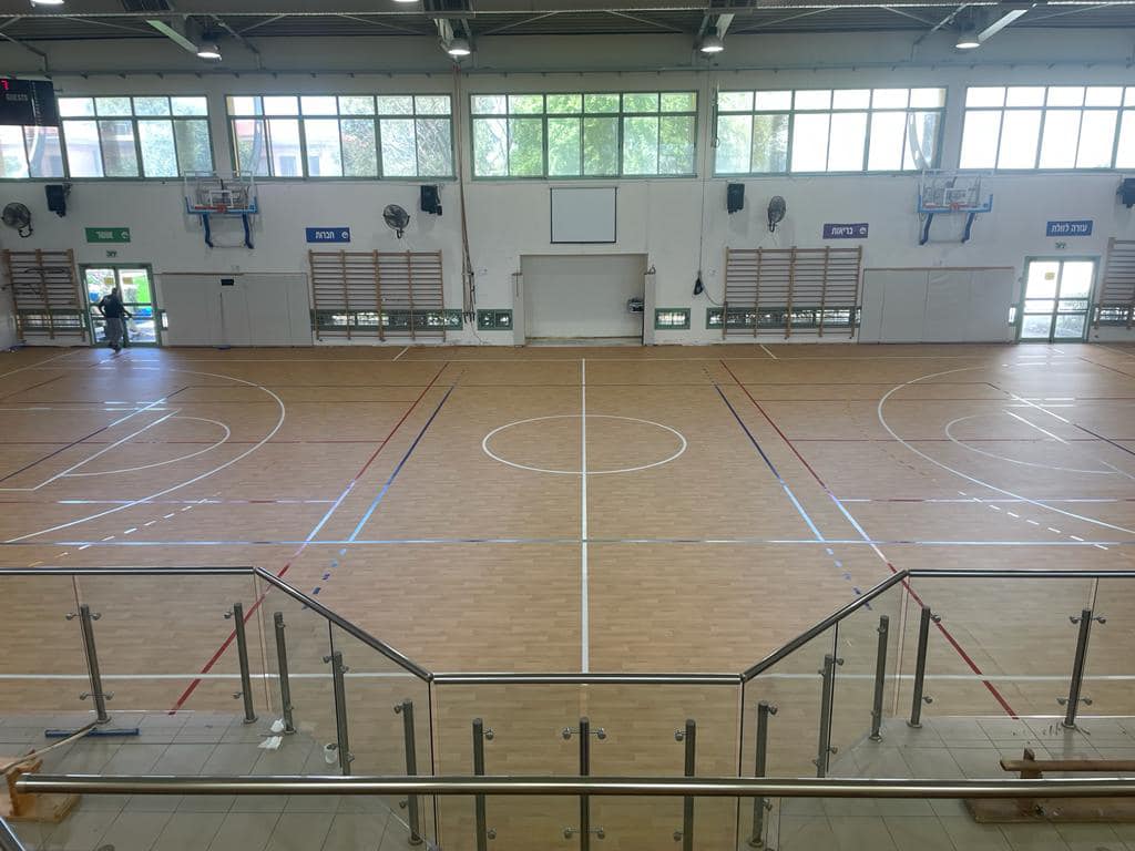אולם הספורט המחודש בבית חינוך ירקון בדרום השרון