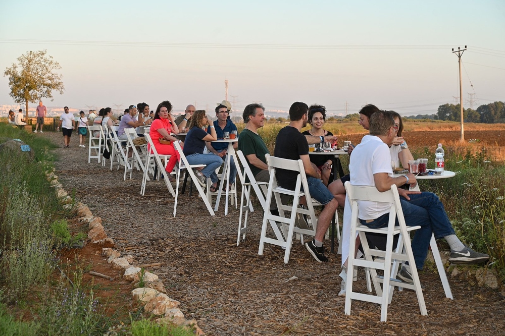 דוכני המזון והיין בפסטיבל