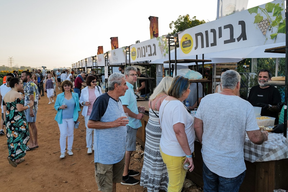 דוכני הגבינות בפסטיבל