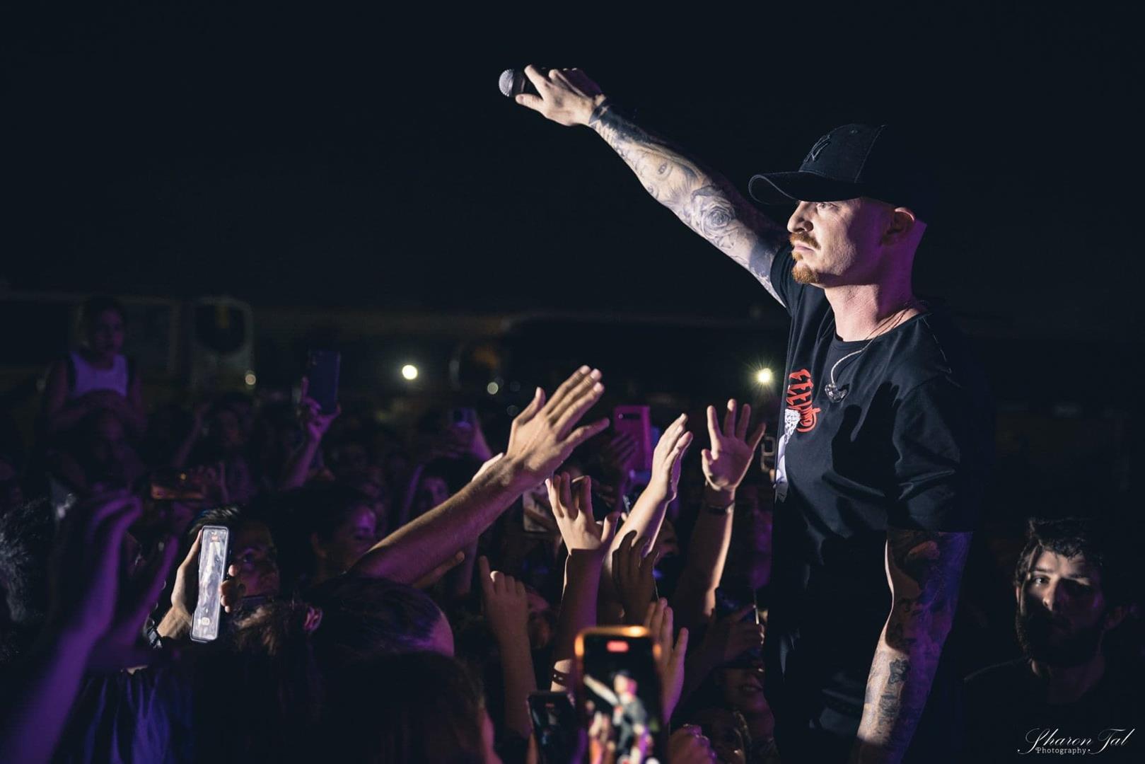 רביב כנר במופע הקיץ של דרום השרון