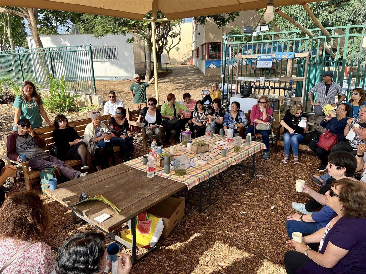 ביקור רכזי תיירות מכל הארץ בדרום השרון