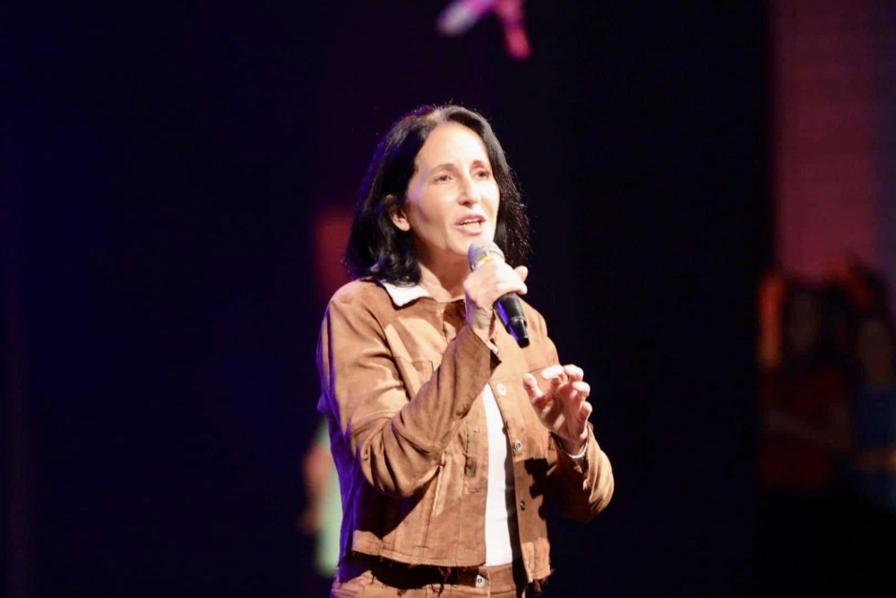 ראש המועצה בפסטיבל שירי הילדים ה-12 של דרום השרון