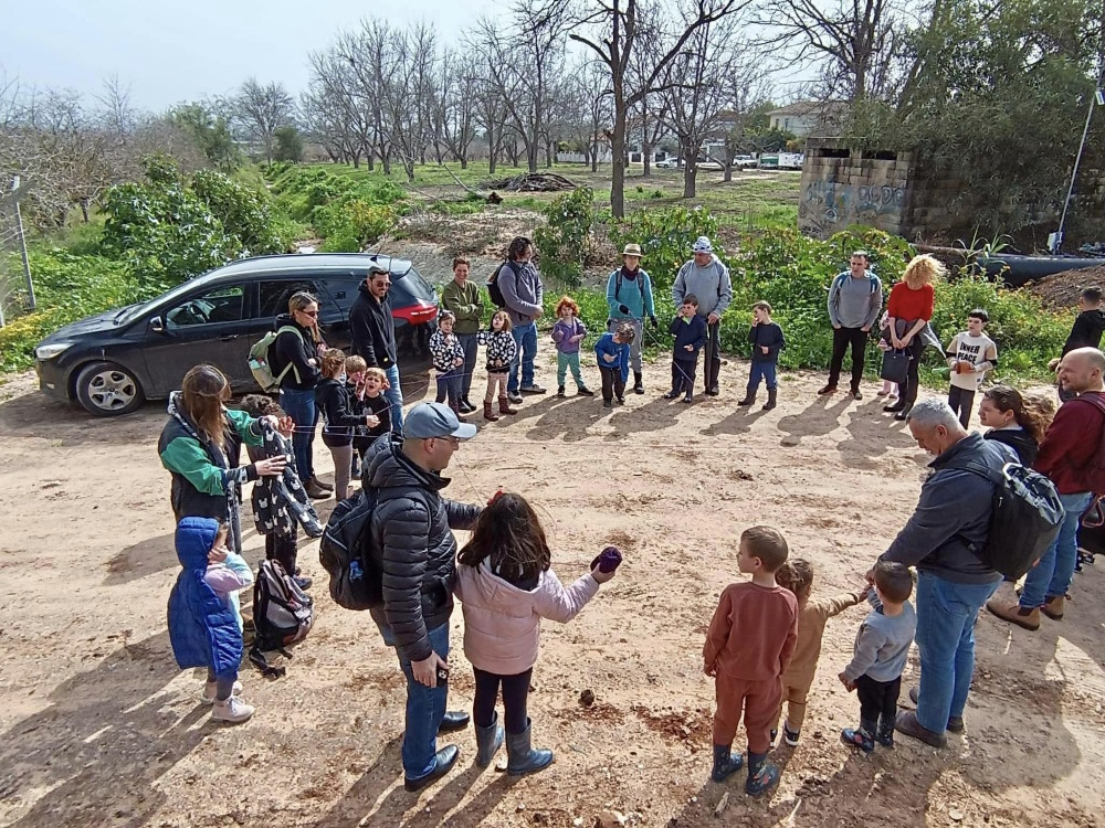 טיול משפחות בנחל הדס דרום השרון