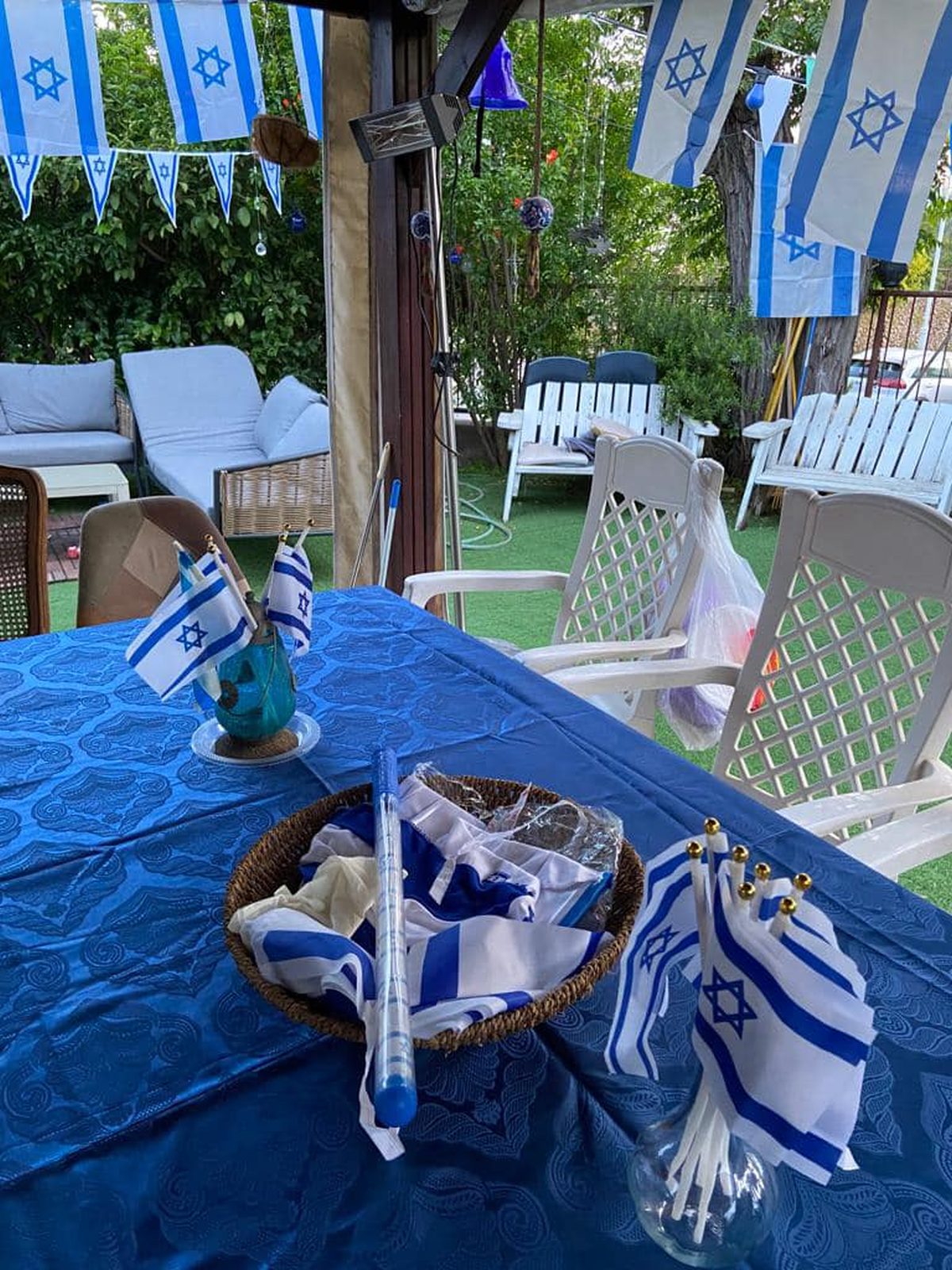 תמונות מתחרות הבית המקושט בדרום השרון - יום העצמאות ה 75 למדינת ישראל