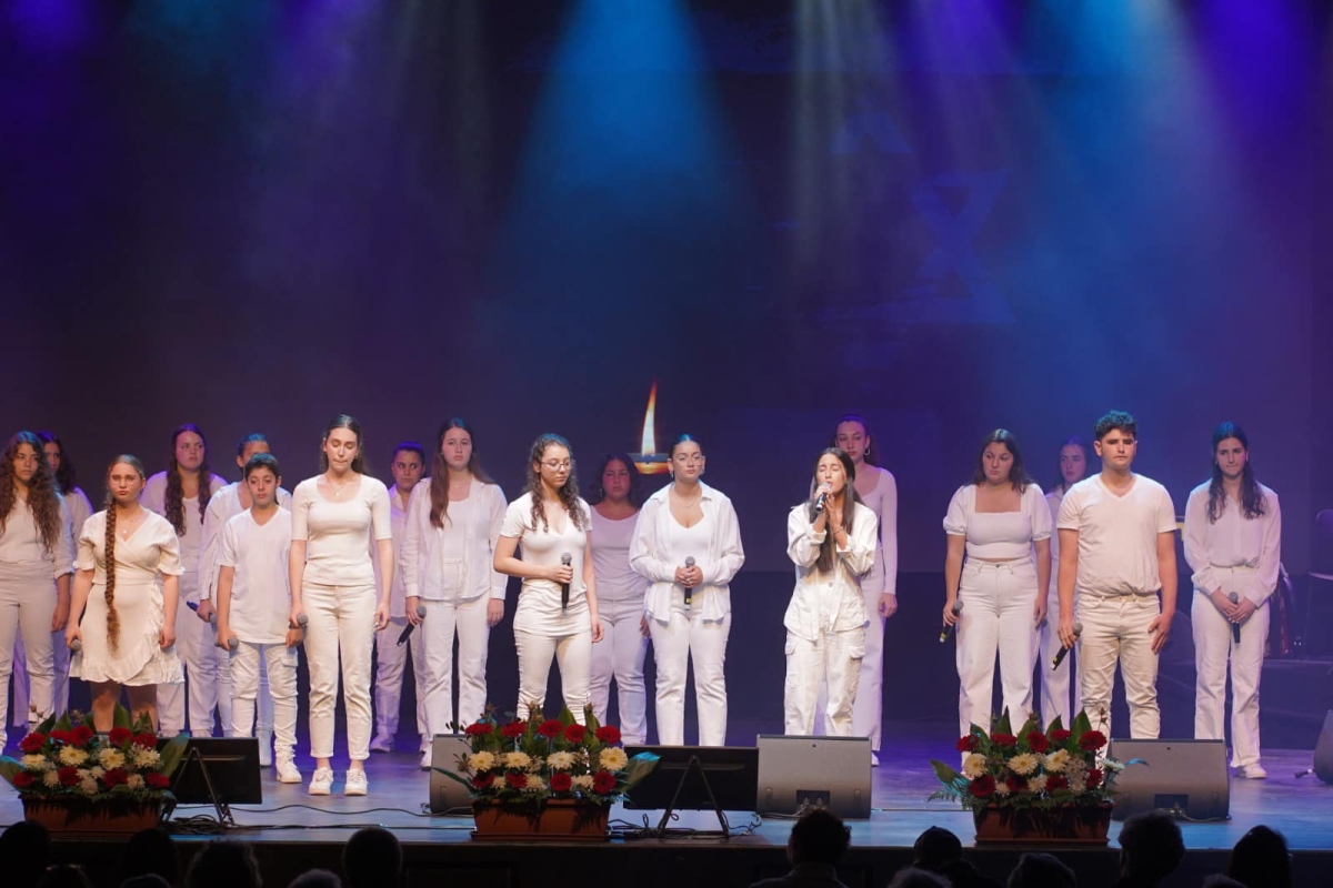 שרים געגוע - סיכום ותמונות