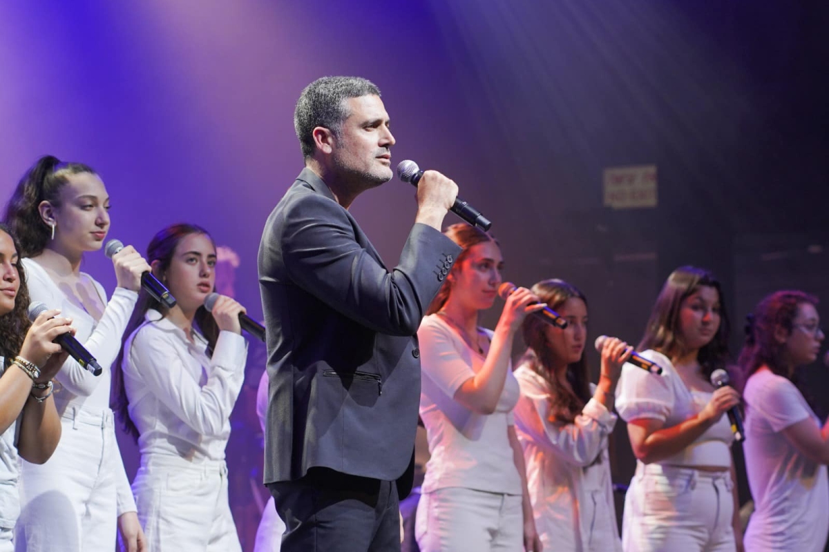 שרים געגוע - סיכום ותמונות