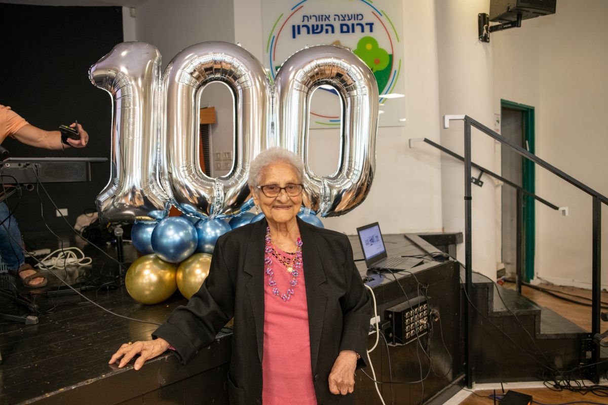 תמונות מחגיגת יום ההולדת לוותיקי המועצה שחגגו 90 ו-100 עגול