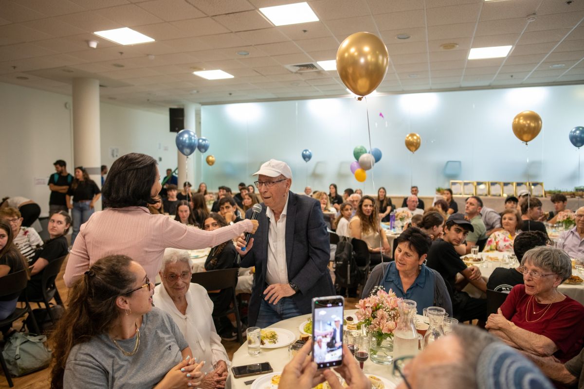 תמונות מחגיגת יום ההולדת לוותיקי המועצה שחגגו 90 ו-100 עגול