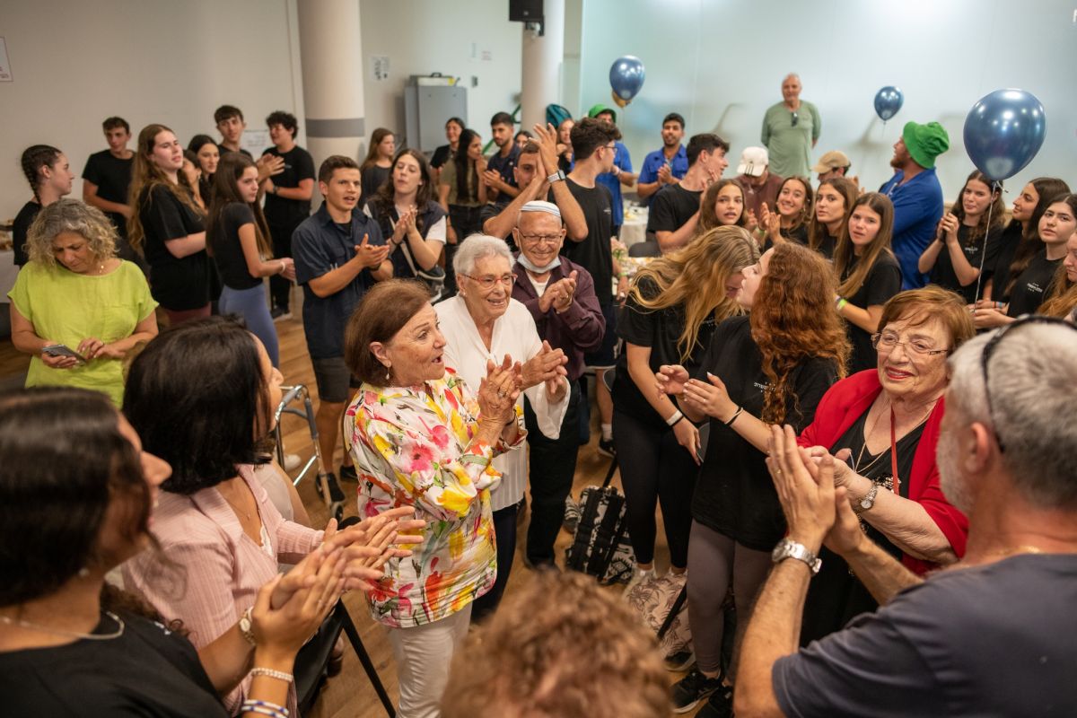 תמונות מחגיגת יום ההולדת לוותיקי המועצה שחגגו 90 ו-100 עגול
