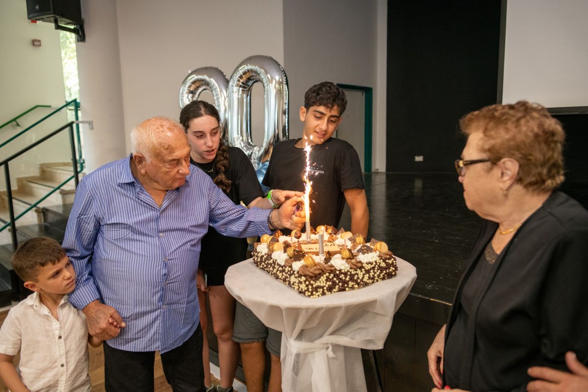 תמונות מחגיגת יום ההולדת לוותיקי המועצה שחגגו 90 ו-100 עגול