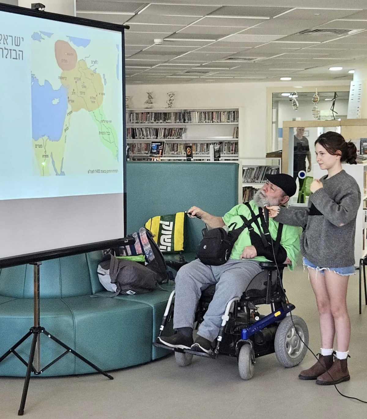 תמונות ממפגש מועדון דרום השרון קהילת נכים במועצה בבית הספר עמי אסף