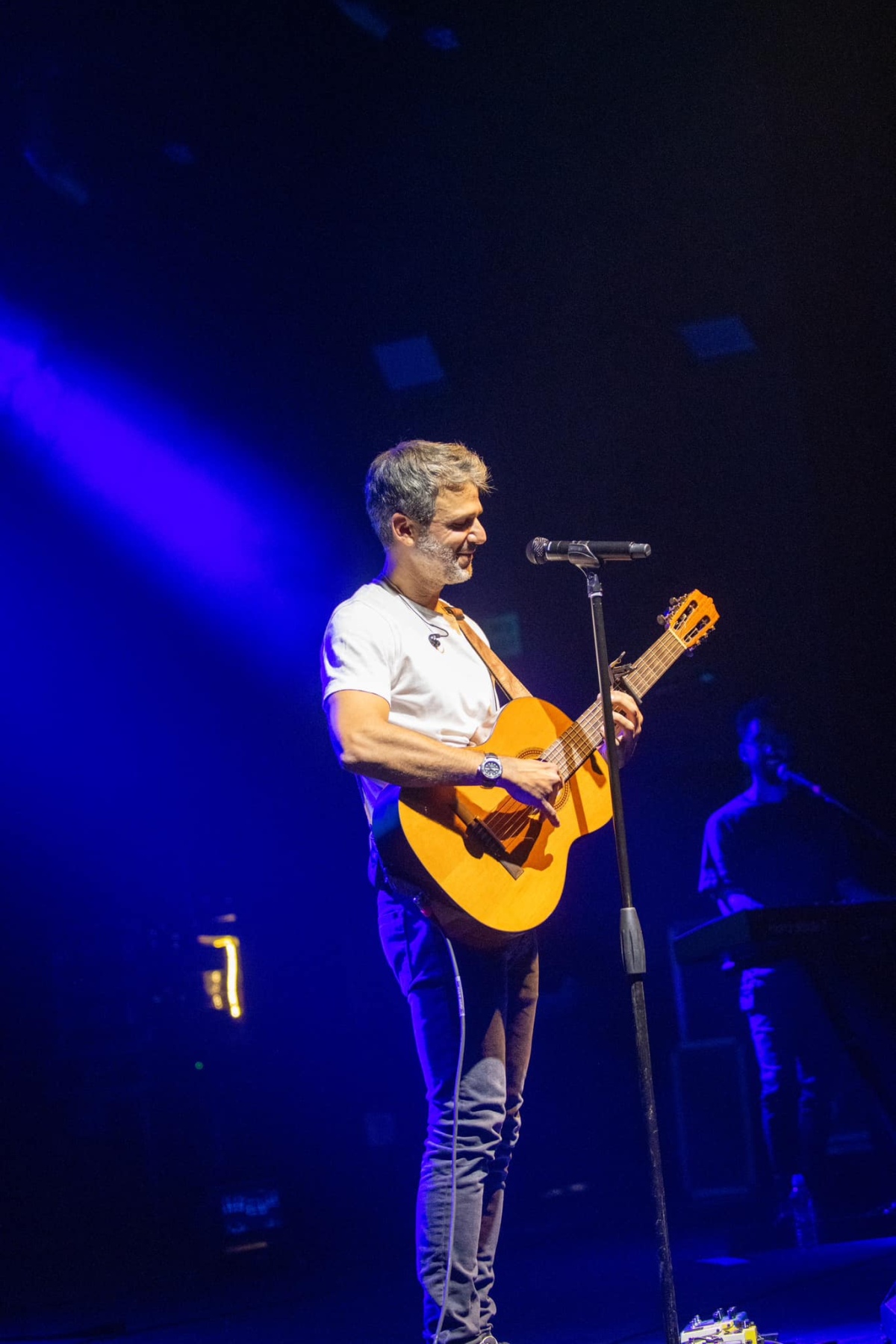 תמונות ממופע מדהים של עידן רפאל חביב בדרום השרון