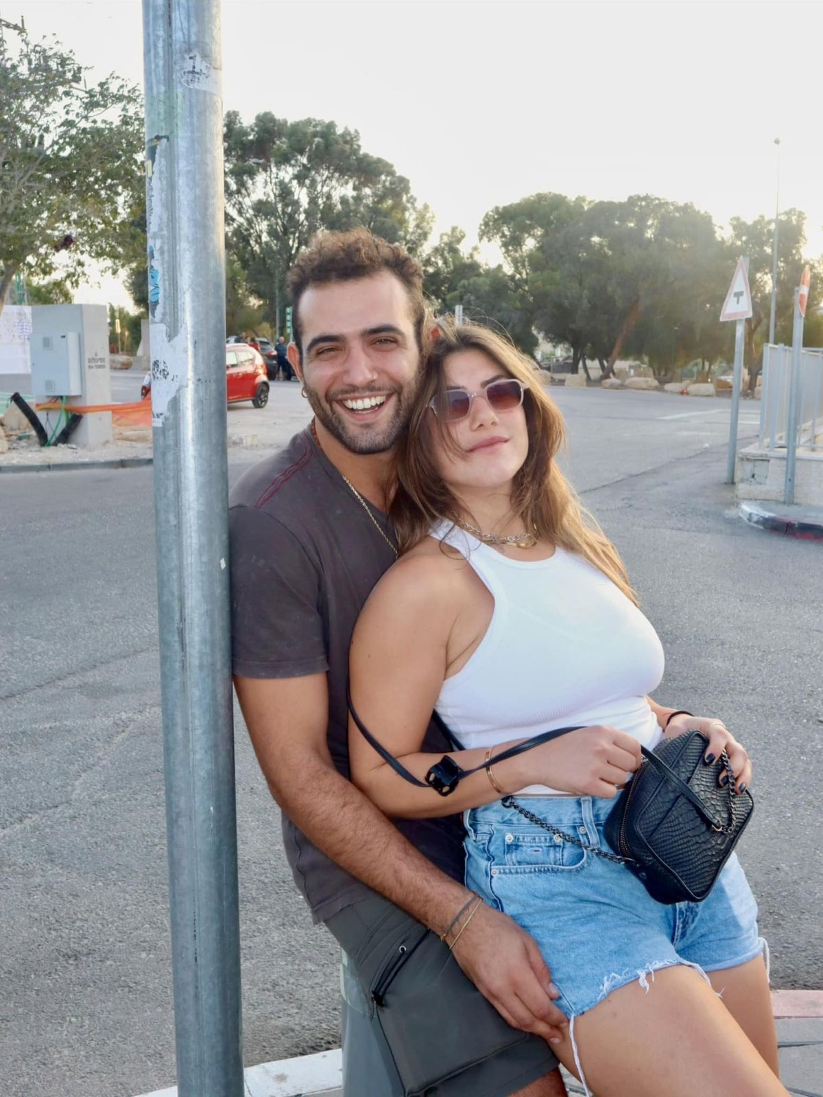 תמונתם של מאי נעים ולוטן אביר זכרונם לברכה