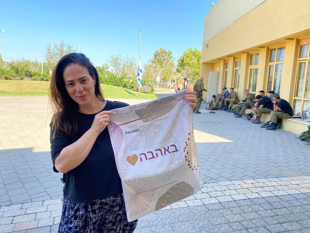 תמונות מסדנת יצירה - לכיפת ברזל מנירית באהבה