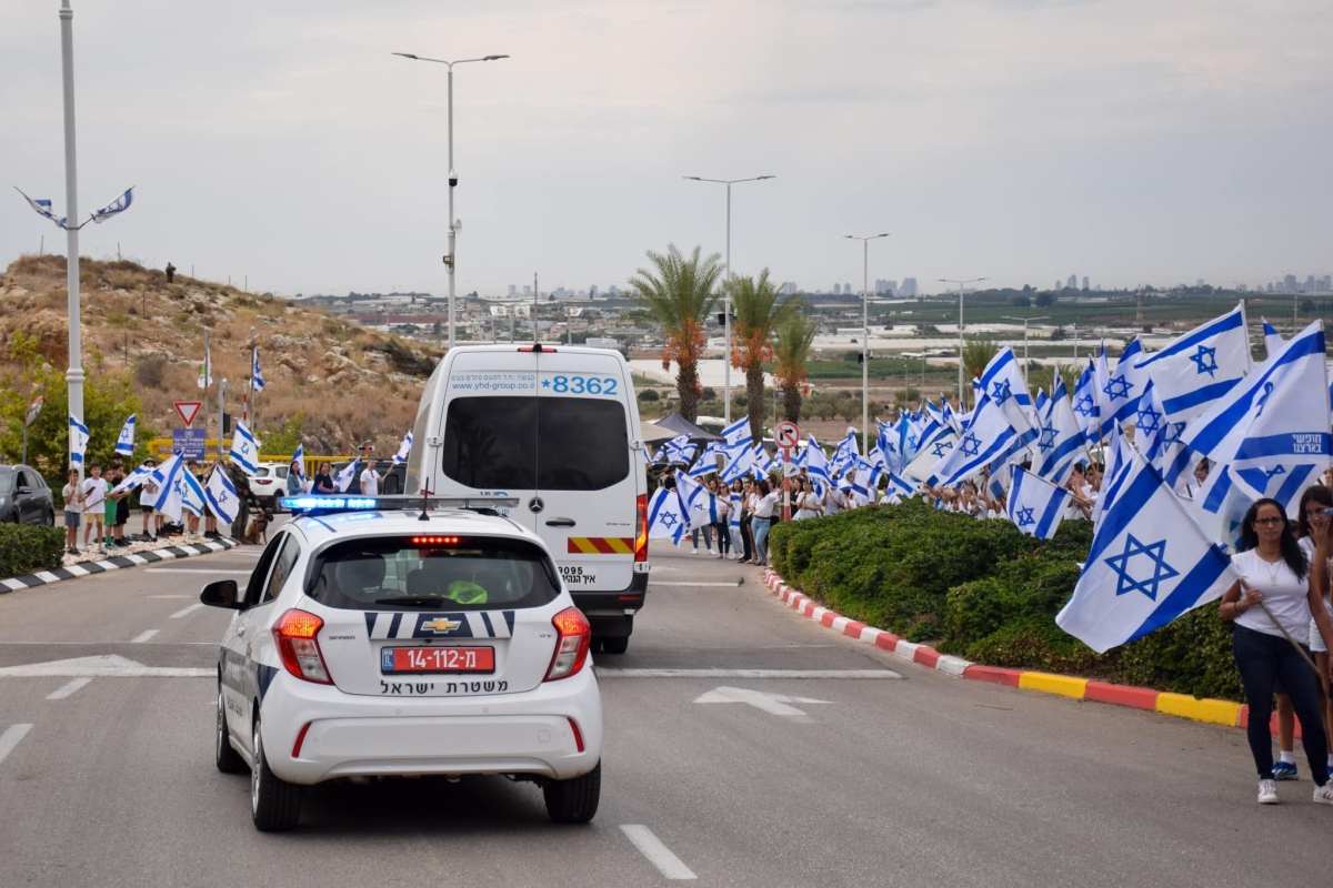  נפרדים מרוני אשל ז״ל בת הישוב צור יצחק, שנפלה בגבורה בעת מילוי תפקידה