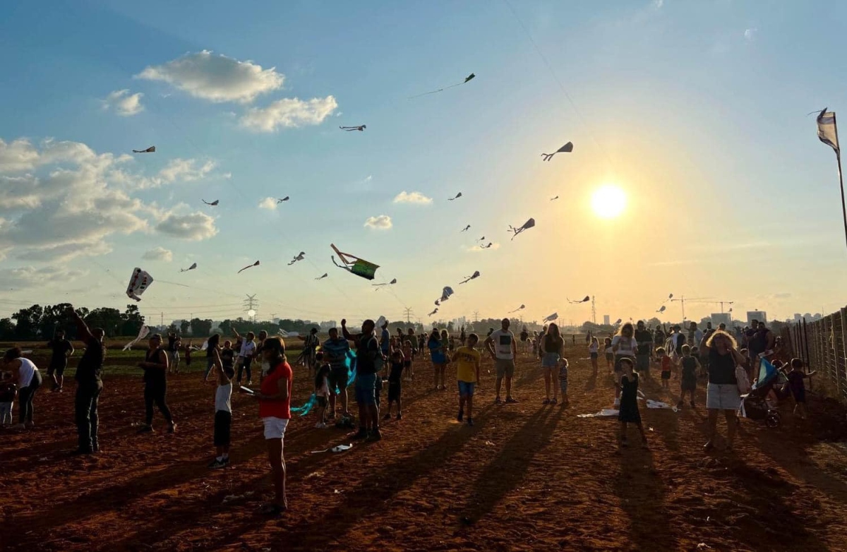 תמונות מאירוע עפיפונים בדרום השרון