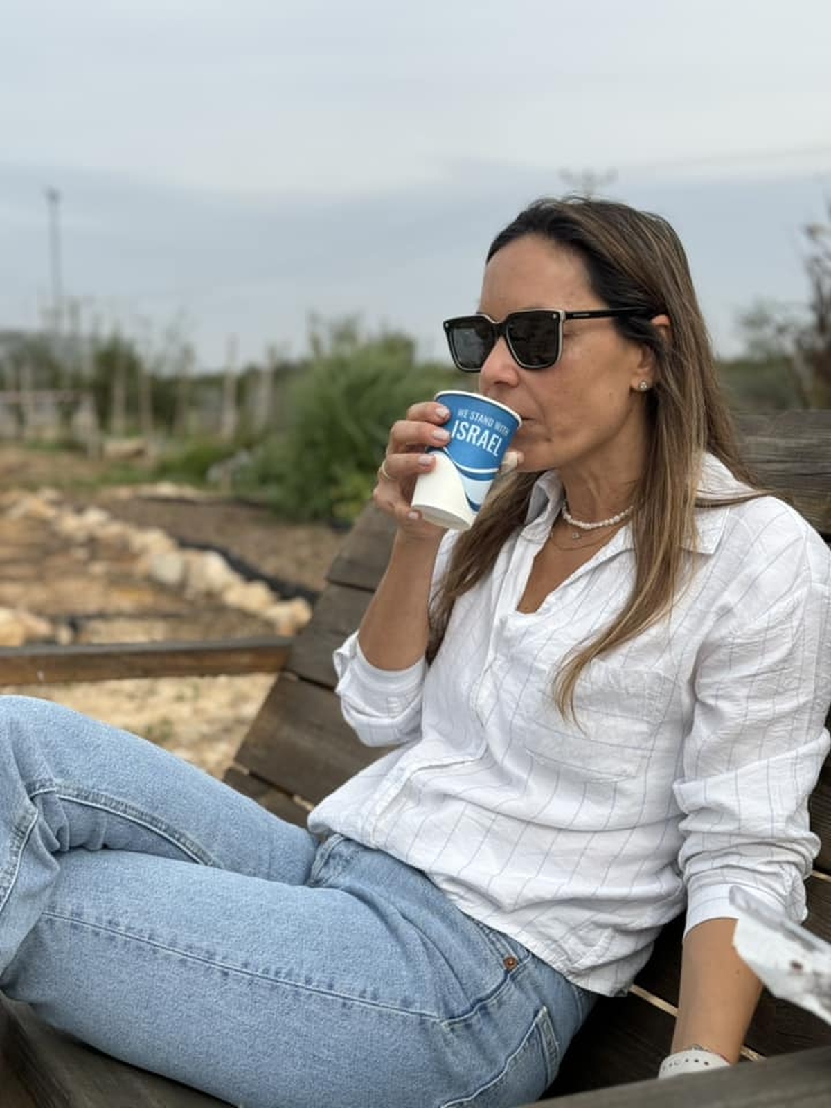 תמונות מארוע מפריחים עפיפונים לשחרורם בחווה החקלאית