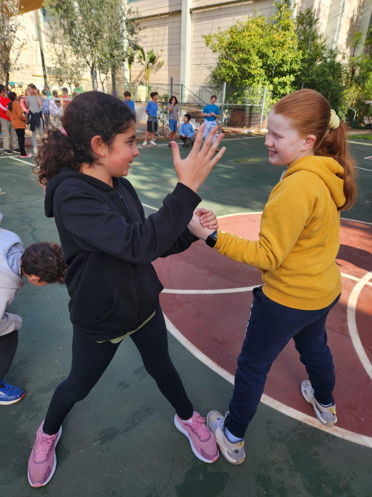 תמונות תלמידי דרום השרון בביקור בבתי ספר אחרים במועצה...