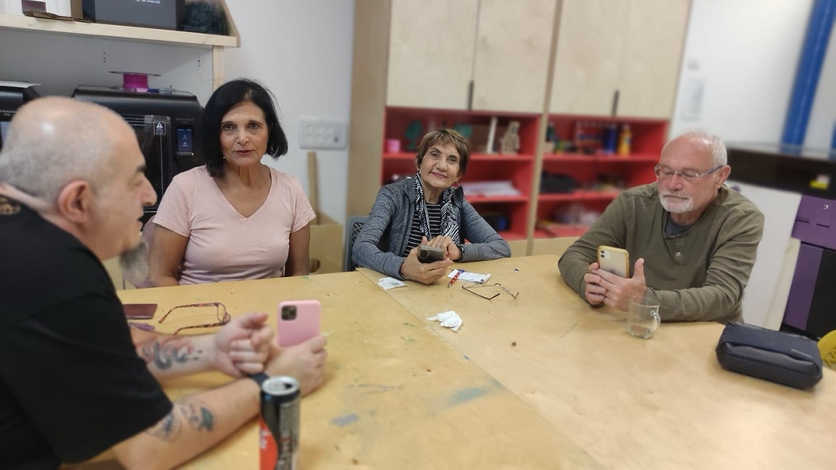 תמונה ממתחם האולם