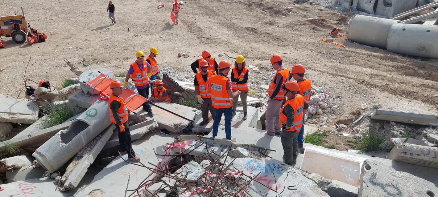 תמונות מקורס מחלץ 02 של פיקוד העורף