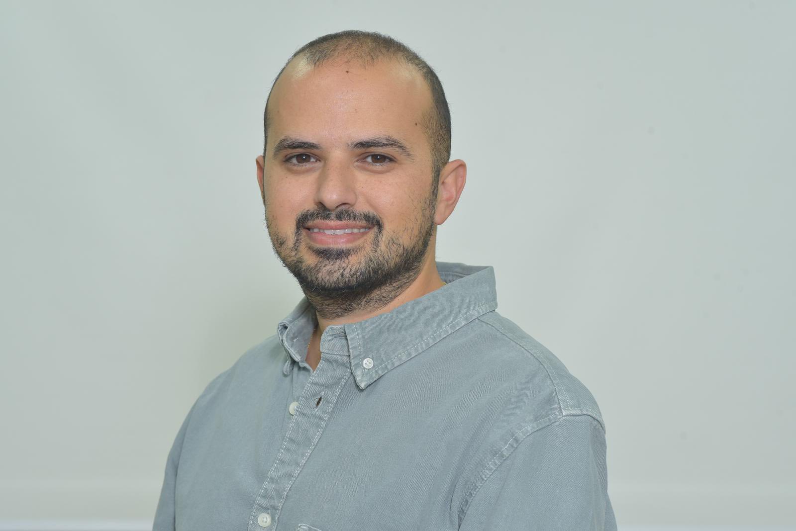 דור פרימו, מנהל בית הספר החדש