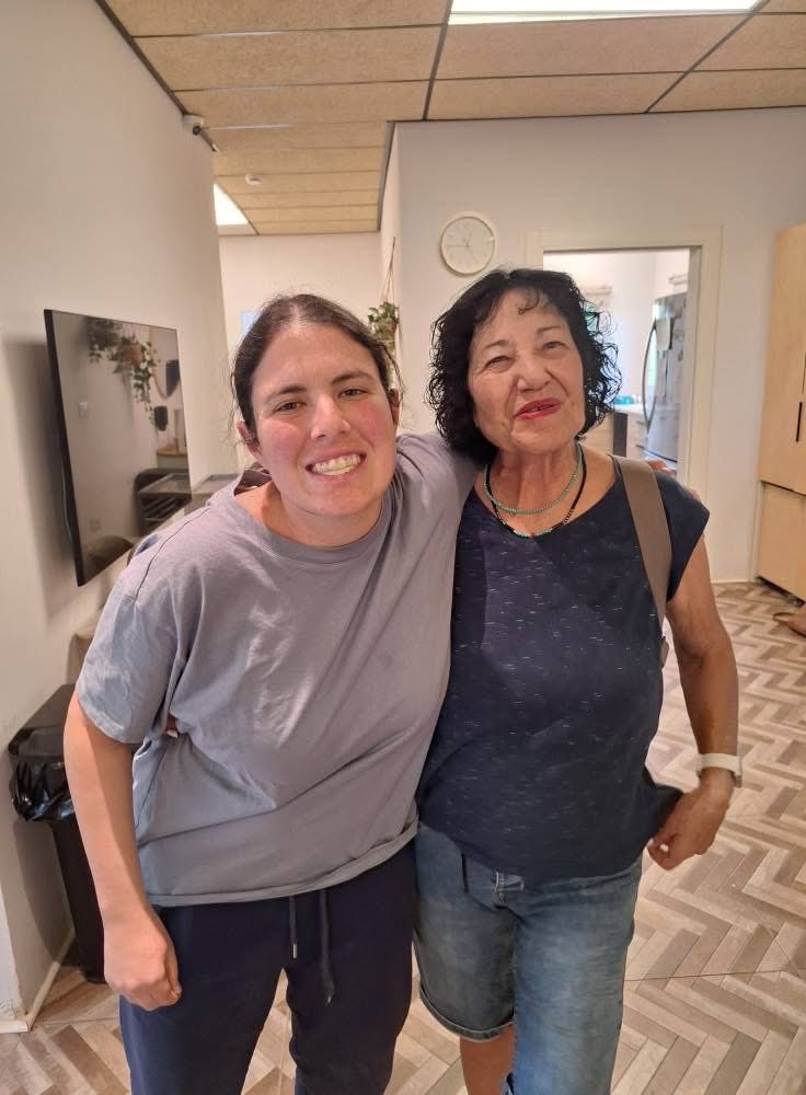 שיעור מיוחד עם כיתת הותיקים ו"עמותת עמיחי" בחווה החקלאית