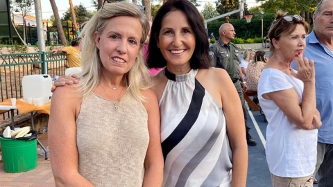 ראש מועצה אושרת גני גונן בחגיגות.jpg