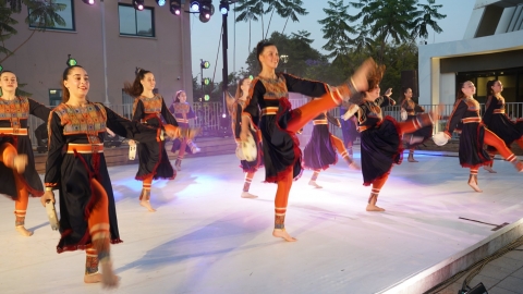 פסטיבל היין והמחולות הראשון של המועצה האזורית דרום השרון 33.jpg