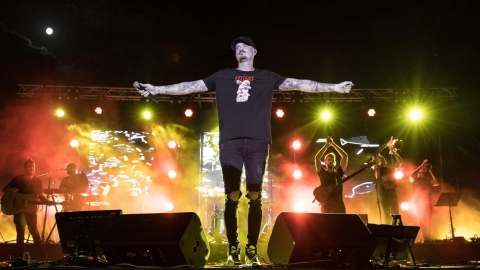 מופע קיץ דרום השרון עם רביב כנר ופול טראנק (3).jpg