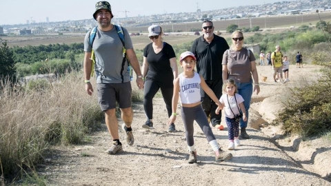 צעדת דרום השרון ביער צור יצחק (8).jpg