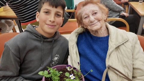 נוער דרום השרון בפעילות לחג טו בשבט במועדון קפה בשדה (10).jpg