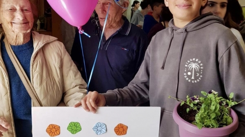 נוער דרום השרון בפעילות לחג טו בשבט במועדון קפה בשדה (15).jpg