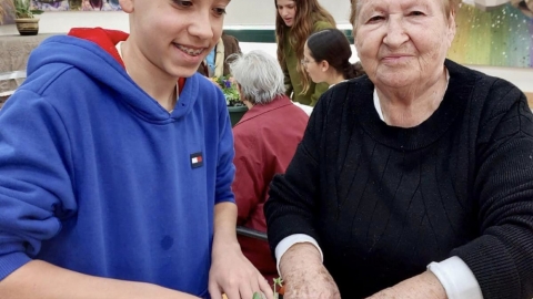 נוער דרום השרון בפעילות לחג טו בשבט במועדון קפה בשדה (21).jpg