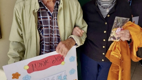 נוער דרום השרון בפעילות לחג טו בשבט במועדון קפה בשדה (6).jpg